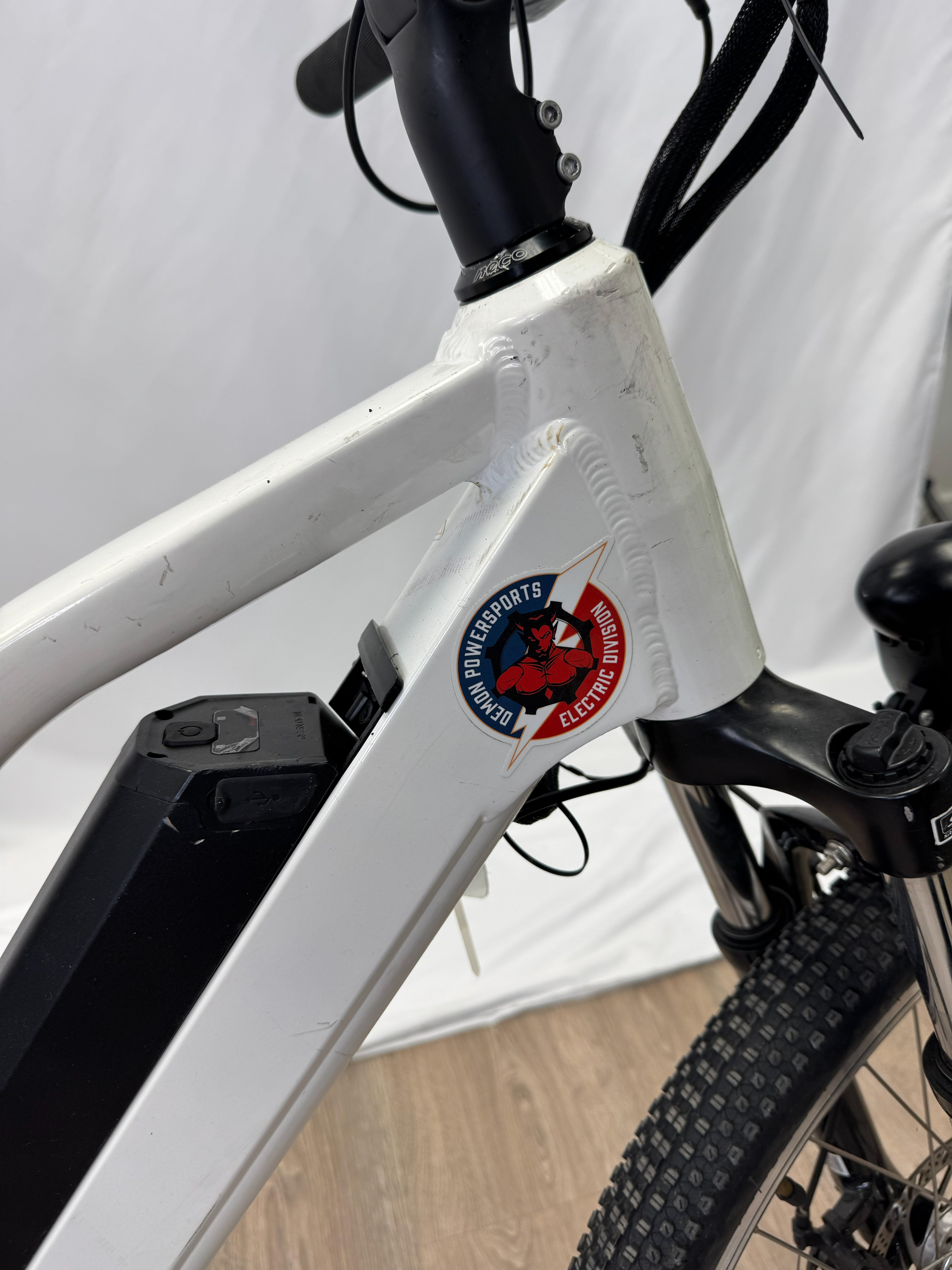 Escape Commuter eBike Display Model