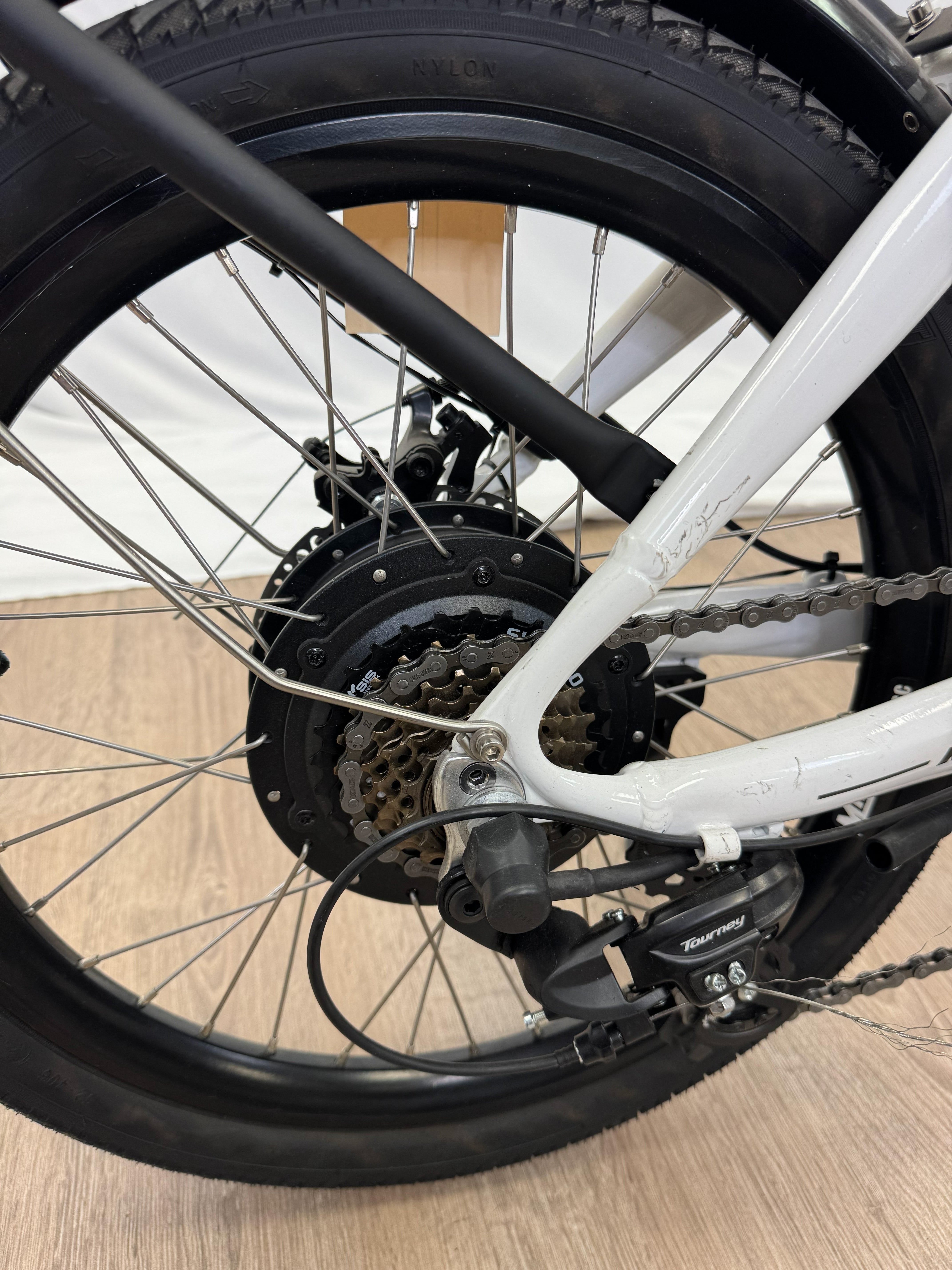 Rebel Folding eBike Display Model (White)