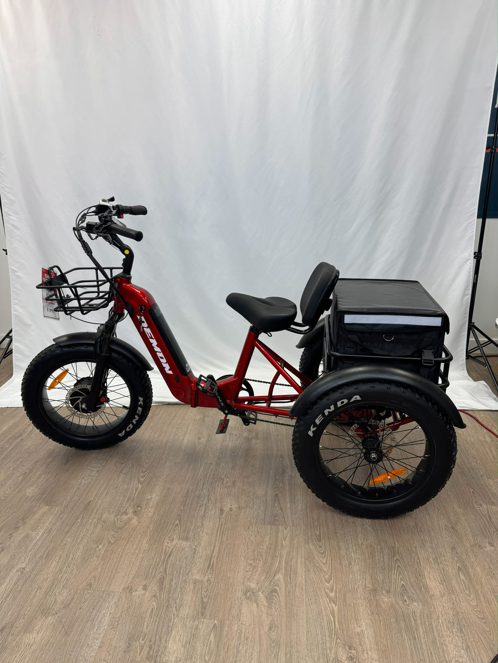 Trinity Foldable E-Trike Display Model